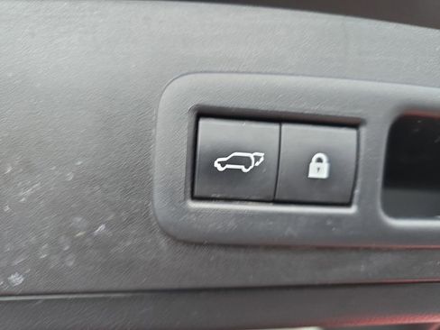 Used 2019 Lexus UX 250h 250h Base w/ Premium Package image 15