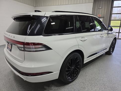 Used 2025 Lincoln Aviator Reserve w/ Jet Appearance Package AWD/4WD image 7