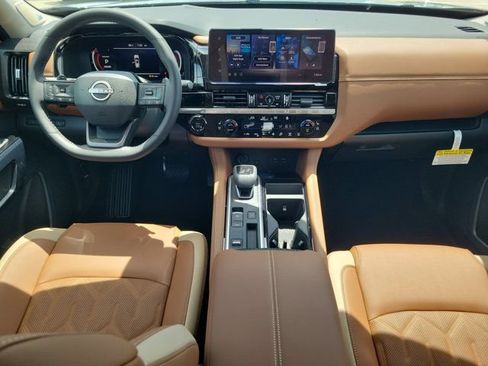 New 2026 Nissan Pathfinder Platinum FWD image 7