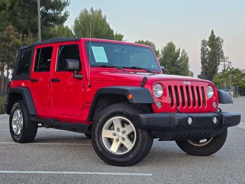 Used 2014 Jeep Wrangler Unlimited Sport w/ Quick Order Package 24S AWD/4WD image 39