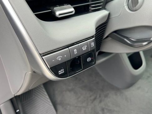 New 2026 Hyundai Ioniq 5 SEL image 16