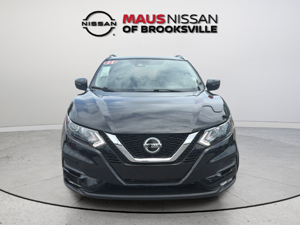 Used 2022 Nissan Rogue Sport SV AWD/4WD image 3