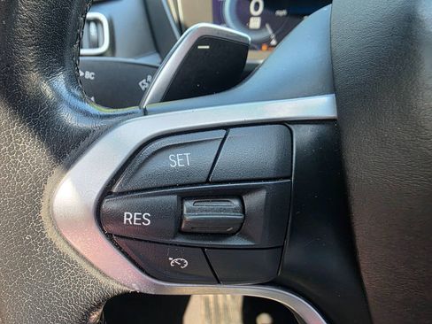 Used 2015 BMW i8 AWD/4WD image 17