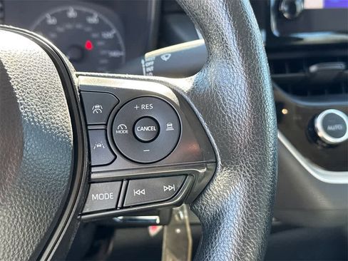 Used 2024 Toyota Corolla LE image 22
