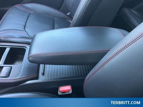 Used 2025 Ford Mustang Mach-E Premium w/ Sport Appearance Package image 36