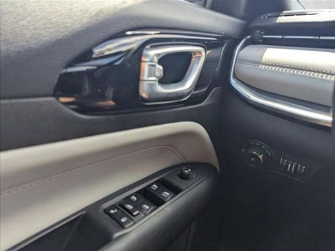 Used 2025 Jeep Compass Limited AWD/4WD image 11