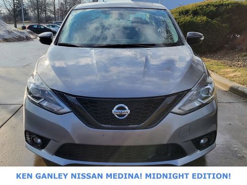 Used 2018 Nissan Sentra SR w/ SR Midnight Edition Package image 8