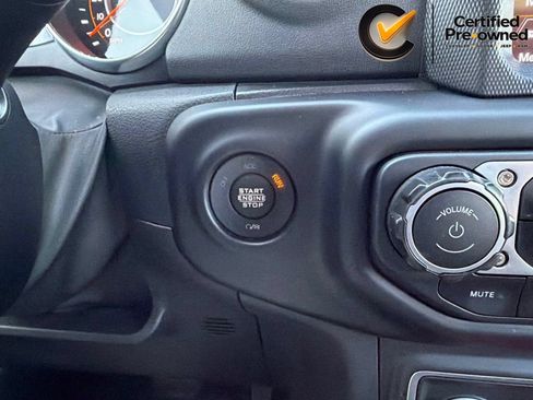 Used 2022 Jeep Gladiator Overland AWD/4WD image 77