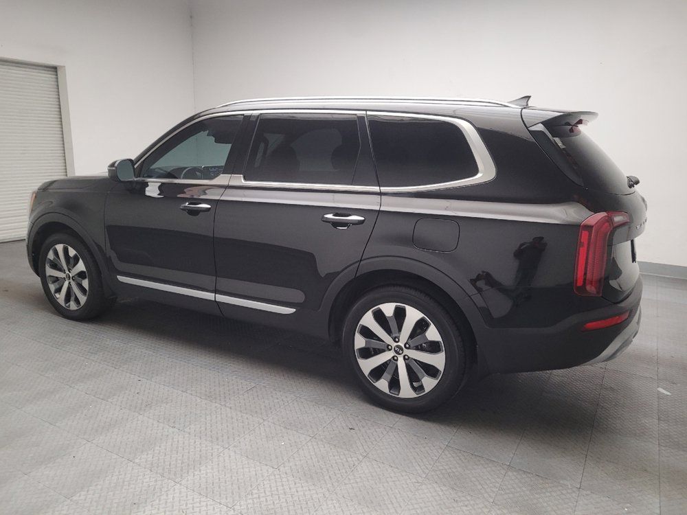 Used 2021 Kia Telluride S FWD image 3