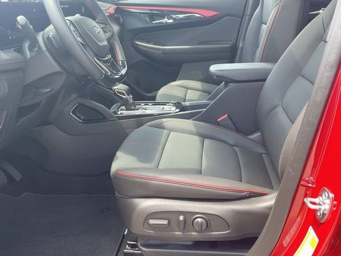 New 2026 Chevrolet TrailBlazer RS w/ Convenience Package FWD image 15