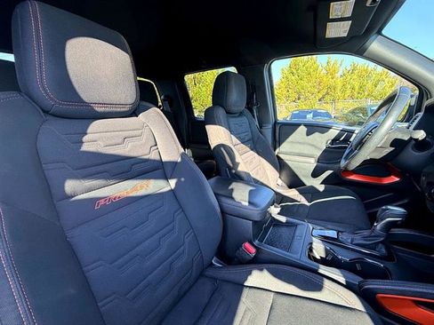 Used 2024 Nissan Frontier PRO-4X w/ Pro Convenience Package image 21