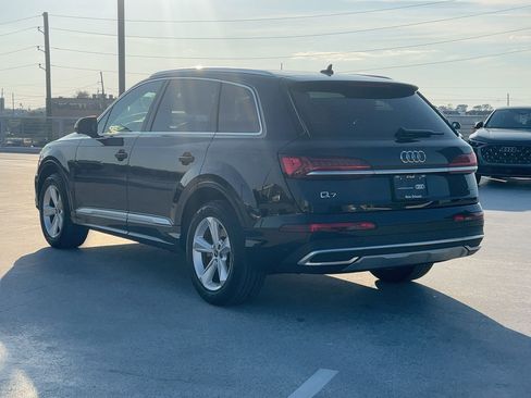 Certified 2023 Audi Q7 2.0T Premium Plus w/ Convenience Package AWD/4WD image 3