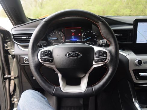 Used 2022 Ford Explorer Timberline AWD/4WD image 4