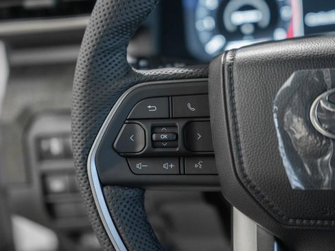 New 2026 Toyota Tacoma Limited AWD/4WD image 33