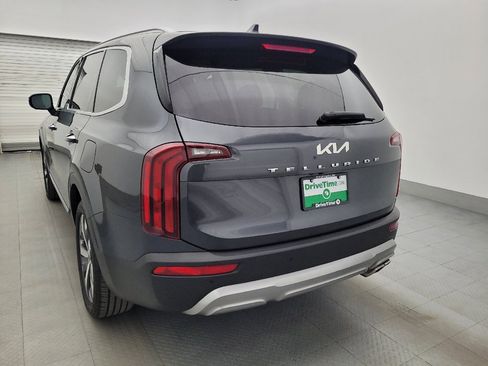 Used 2022 Kia Telluride S FWD image 5
