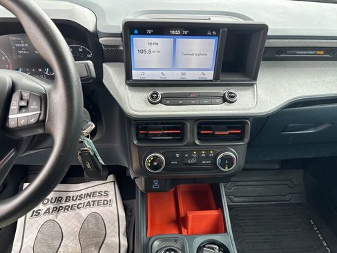 Used 2023 Ford Maverick XLT image 18