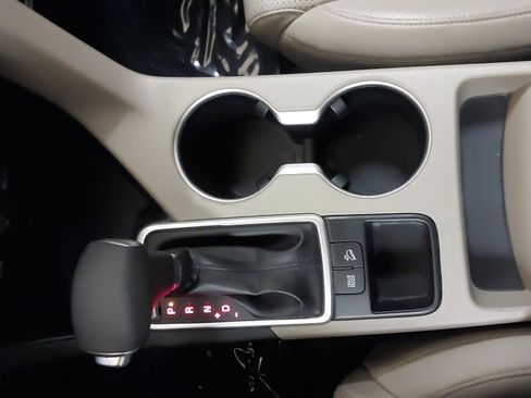 Used 2022 Kia Sportage Nightfall Edition image 21