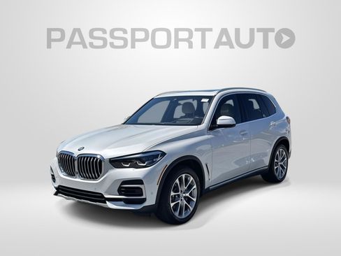 Used 2022 BMW X5 xDrive40i w/ Premium Package AWD/4WD image 1