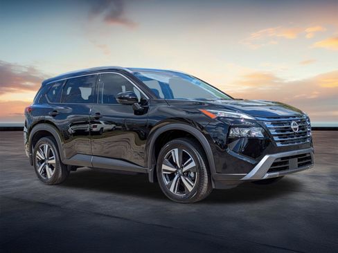 Certified 2025 Nissan Rogue SL w/ SL Premium Package FWD image 1
