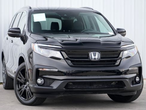 Used 2022 Honda Pilot Special Edition image 2