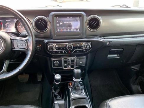 Certified 2022 Jeep Gladiator Sport image 7