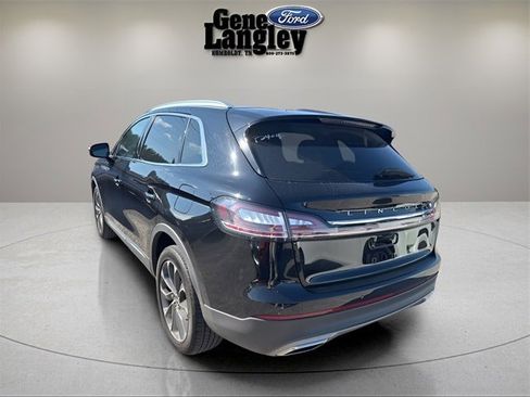 Used 2022 Lincoln Nautilus Reserve image 23