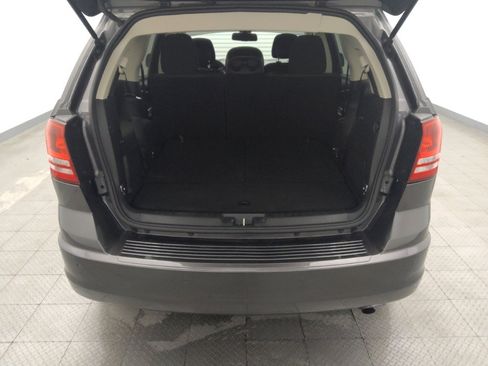 Used 2020 Dodge Journey SE FWD image 29