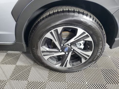Used 2025 Subaru Crosstrek 2.0i Premium image 30