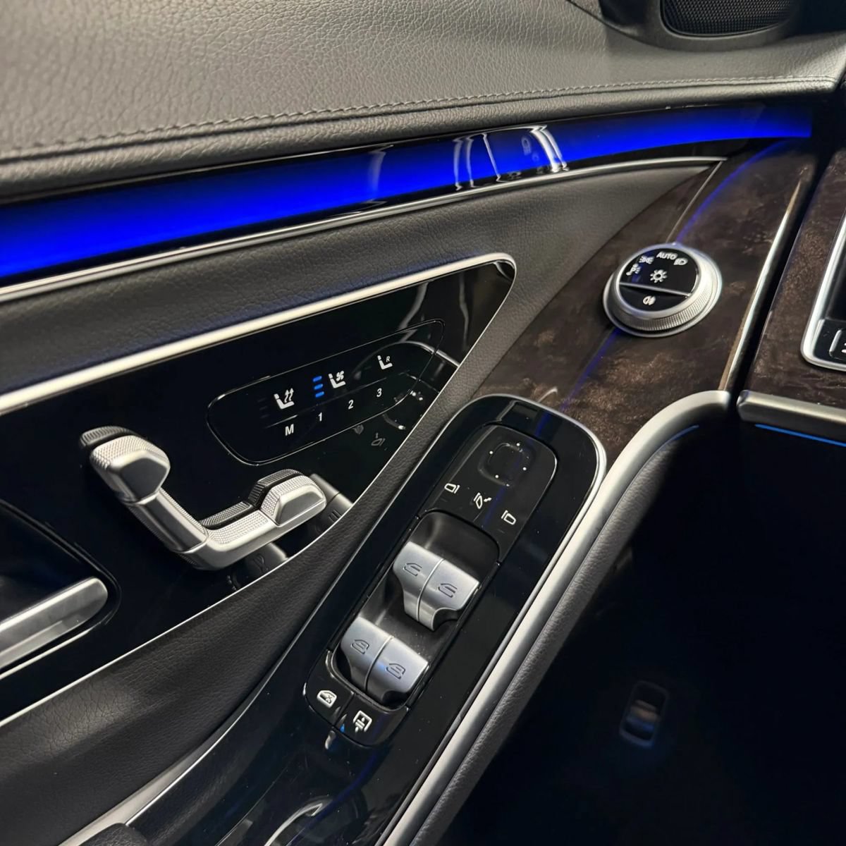 Used 2022 Mercedes-Benz S 500 4MATIC image 8