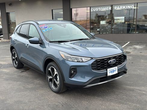 New 2026 Ford Escape ST-Line Select w/ Tech Pack #1 AWD/4WD image 2