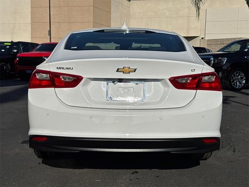 Used 2024 Chevrolet Malibu LT image 10