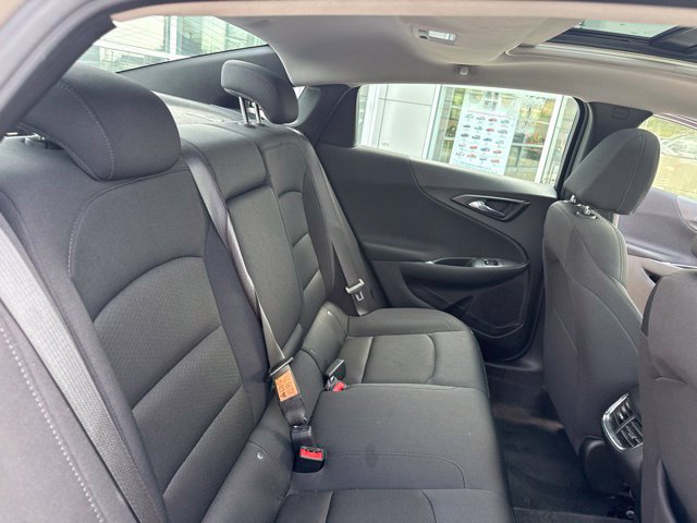 Used 2024 Chevrolet Malibu LT FWD image 25