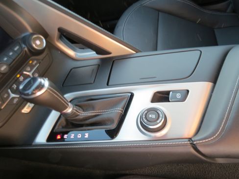 Used 2017 Chevrolet Corvette Stingray Coupe w/ LPO, Stingray Logo Package RWD image 14