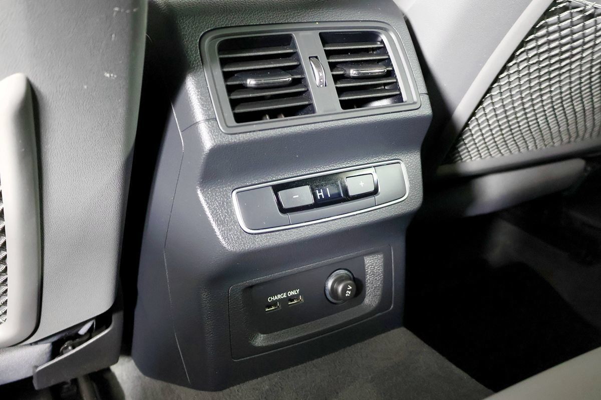 Used 2022 Audi SQ5 Premium Plus w/ Premium Plus Package AWD/4WD image 60