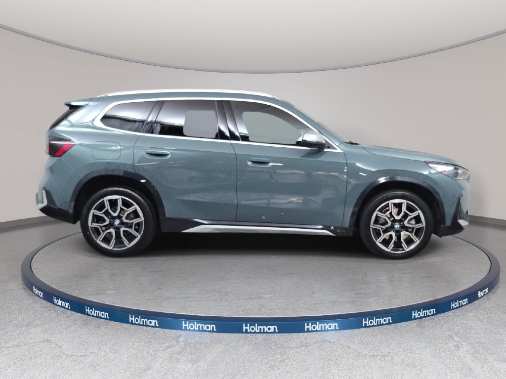 Used 2023 BMW X1 xDrive28i w/ Convenience Package AWD/4WD image 5