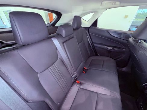 Used 2023 Lexus NX 350 AWD image 15