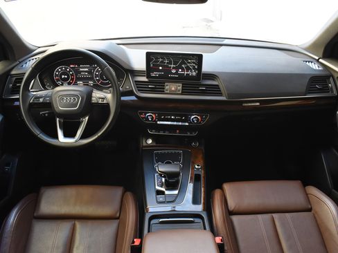 Used 2020 Audi Q5 2.0T Premium Plus w/ Premium Plus Package image 31