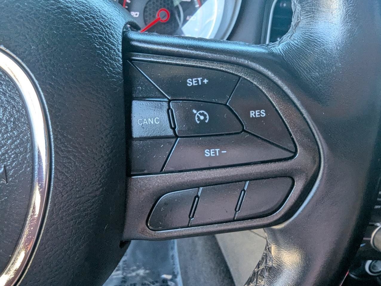 Used 2023 Dodge Charger SXT RWD image 15