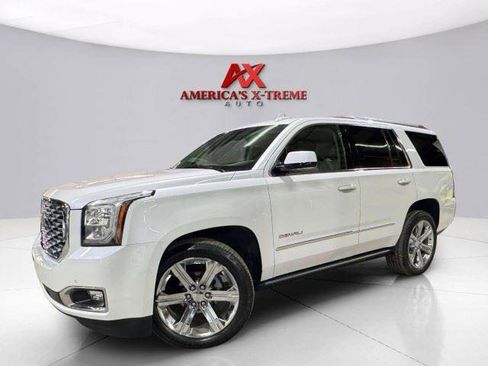 Used 2019 GMC Yukon Denali w/ Denali Ultimate Package AWD/4WD image 3