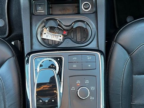 Used 2019 Mercedes-Benz GLE 43 AMG 4MATIC image 18