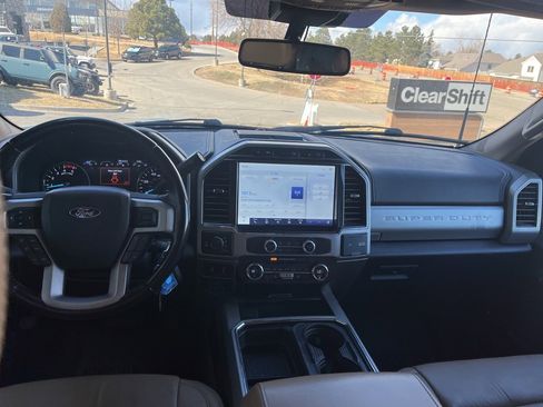 Used 2022 Ford F350 Lariat w/ Lariat Value Package image 10