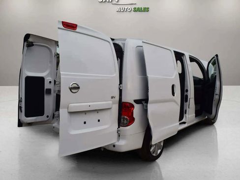 Used 2020 Nissan NV200 SV image 20