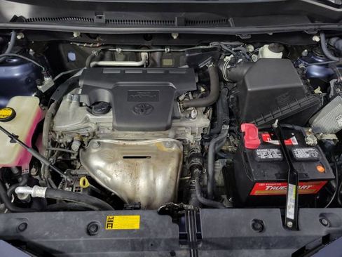 Used 2013 Toyota RAV4 Limited image 11