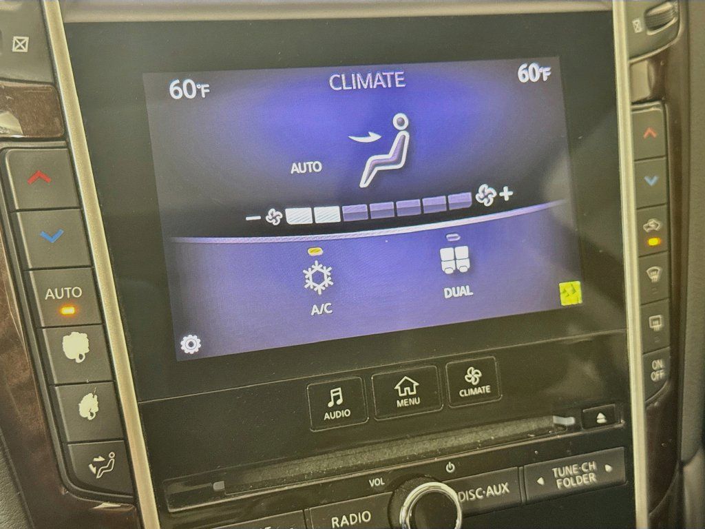 Used 2018 INFINITI Q50 Luxe RWD image 18
