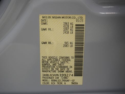 Used 2023 Nissan Altima 2.5 SR w/ SR Premium Package FWD image 29