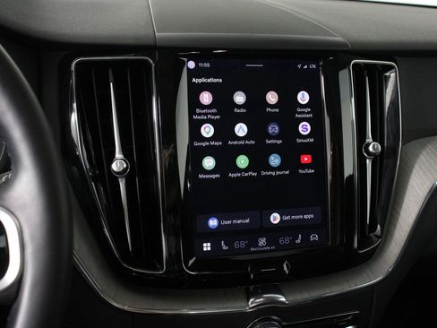 Certified 2025 Volvo XC60 B5 Plus AWD/4WD image 9