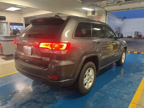 Used 2014 Jeep Grand Cherokee Laredo w/ Quick Order Package 23E image 3