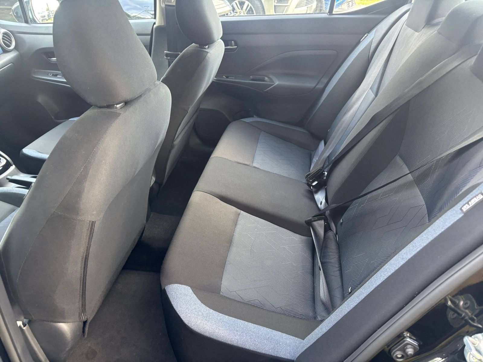Used 2025 Nissan Versa SV FWD image 22