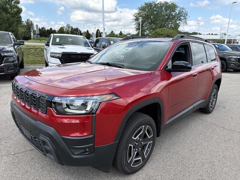 Used 2026 Jeep Cherokee Limited AWD/4WD image 4