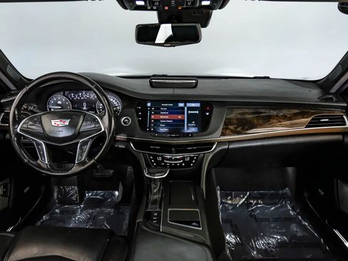 Used 2018 Cadillac CT6 Luxury image 13